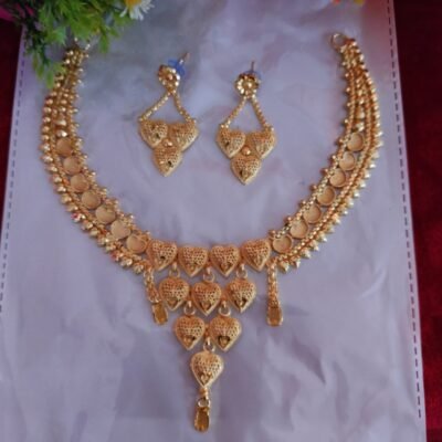 Unique Light Weight Necklace