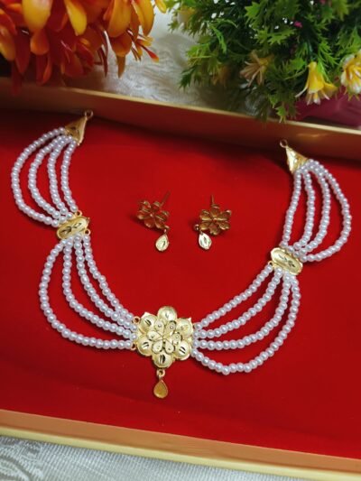 Unique & Gorgeous Necklace