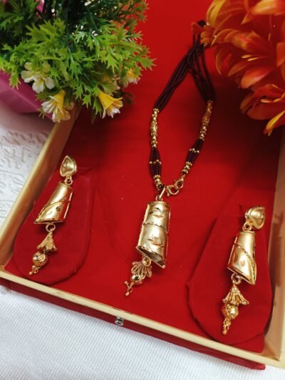 Unique & Gorgeous Pendant