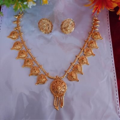 Simple Light Weight Necklace