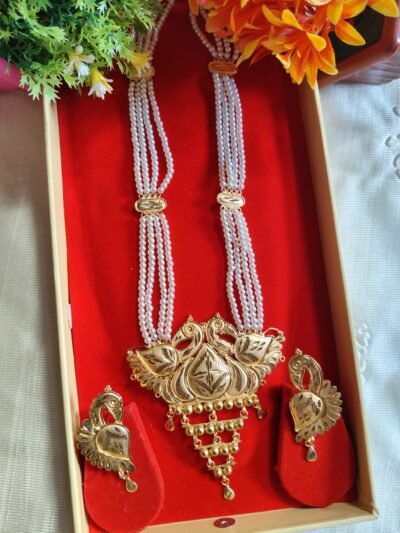 Traditional Gold-Plated Sitahar Necklace